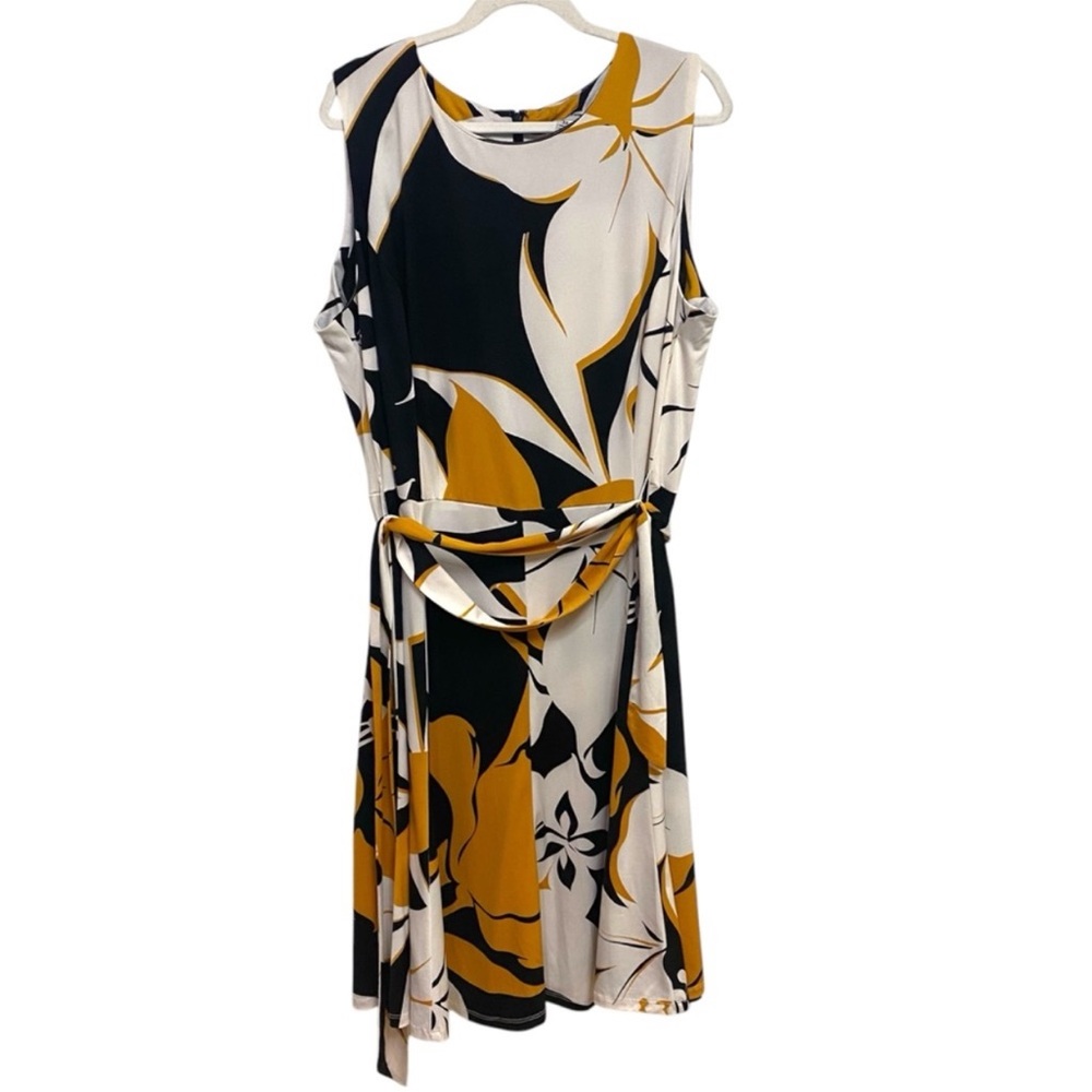 Shelby & Palmer Women’s Dress